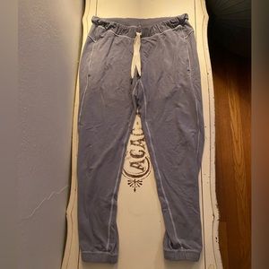 Lululemon joggers/sweatpants